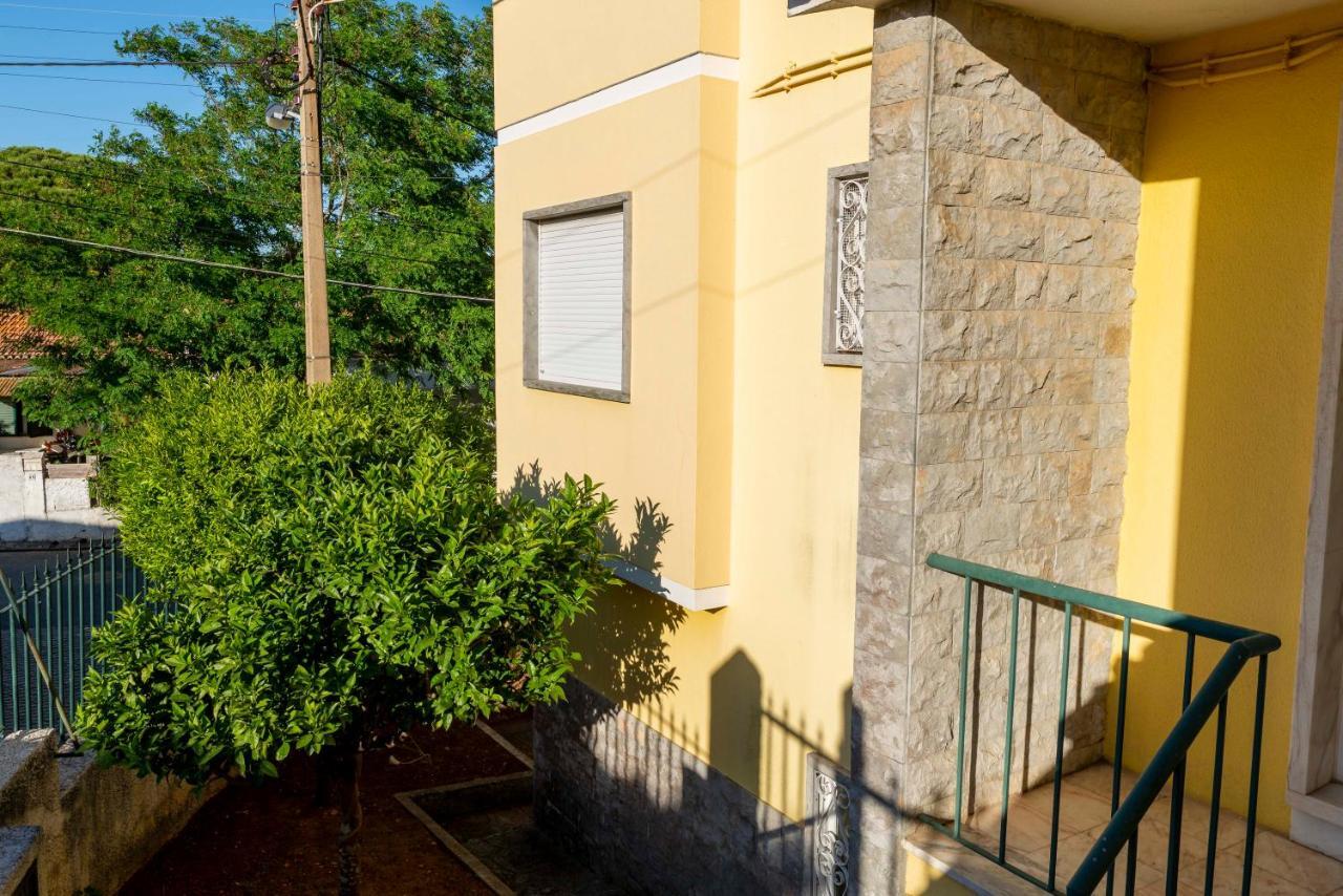The Yellow House Cascais Exterior foto